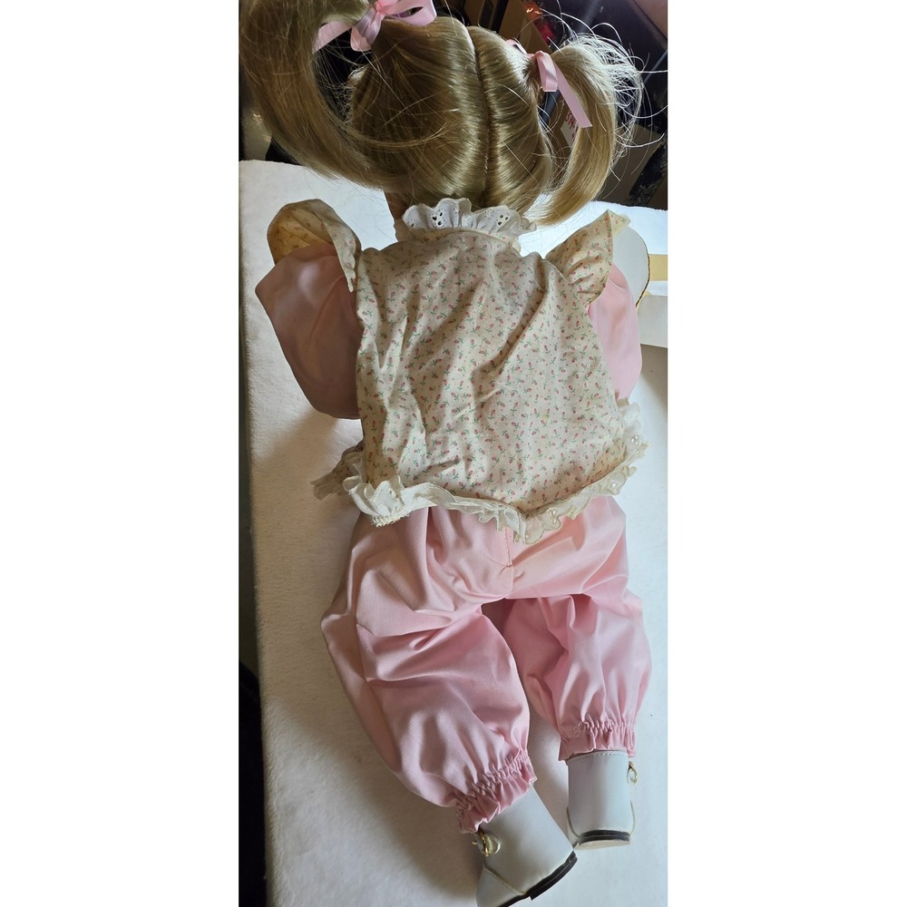Lloyd Middleton Royal Vienna Doll Buffy Marci Cohen Crying Baby Doll Blonde Pink - Picture 5 of 8